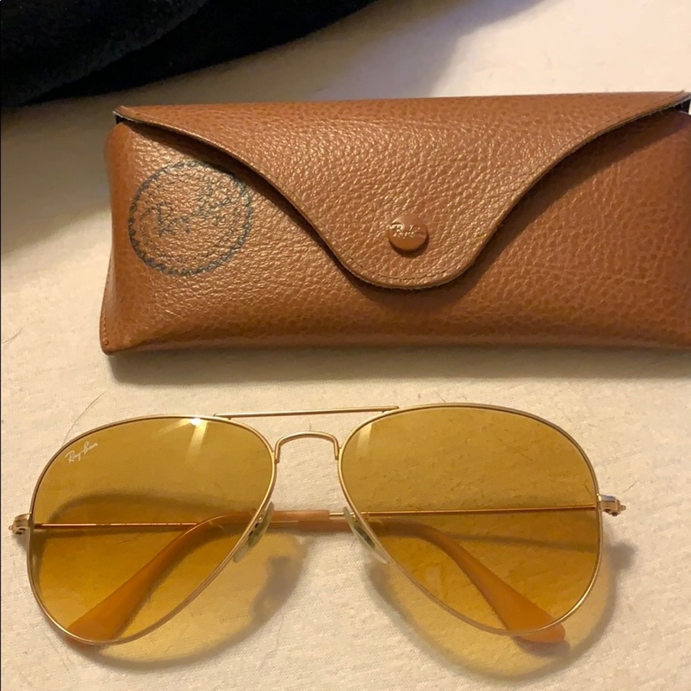 Gold ray ban aviators